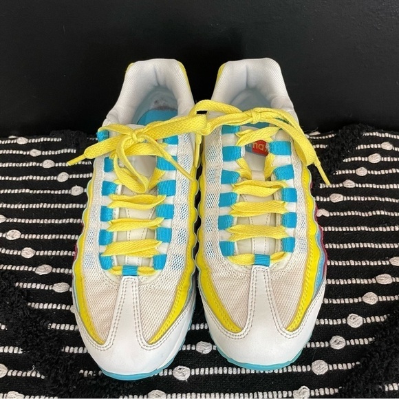 Nike Airmax kids shoes - Picture 4 of 6